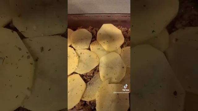 Hamburger Potato Casserole | Mississippi Soul Food Easy Recipe смотреть онлайн