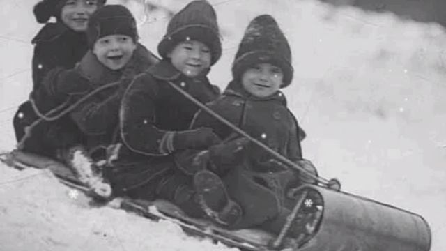 Зимние забавы детей раньше смотреть онлайн