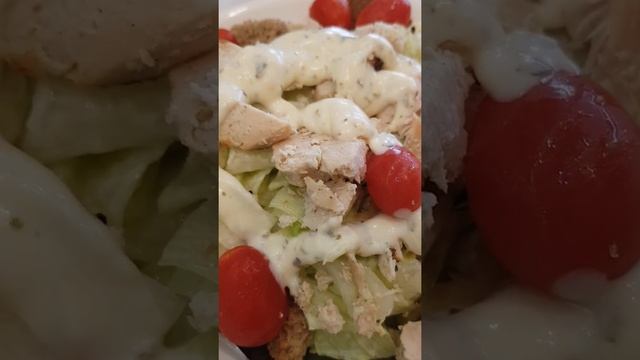 Caesar Salad/ Bhe Bing #shorts смотреть онлайн