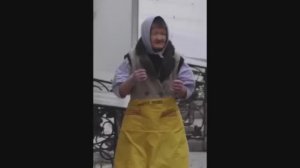 ЮРОДИВАЯ ОБЛИЧАЛА ГРЕХИ ЛЮДЕЙ, СВЯЩЕННИКОВ, МОНАШЕК, ВОДИМАЯ АНГЕЛАМИ, НЕ ПРИКЛАДЫВАЛАСЬ К ИКОНАМ!!!