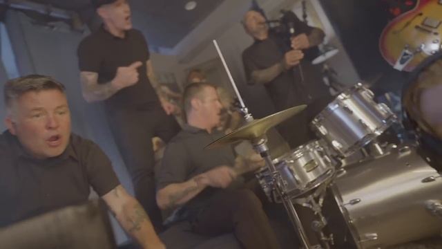 Dropkick Murphys "Good As Gold" (Music Video) смотреть онлайн