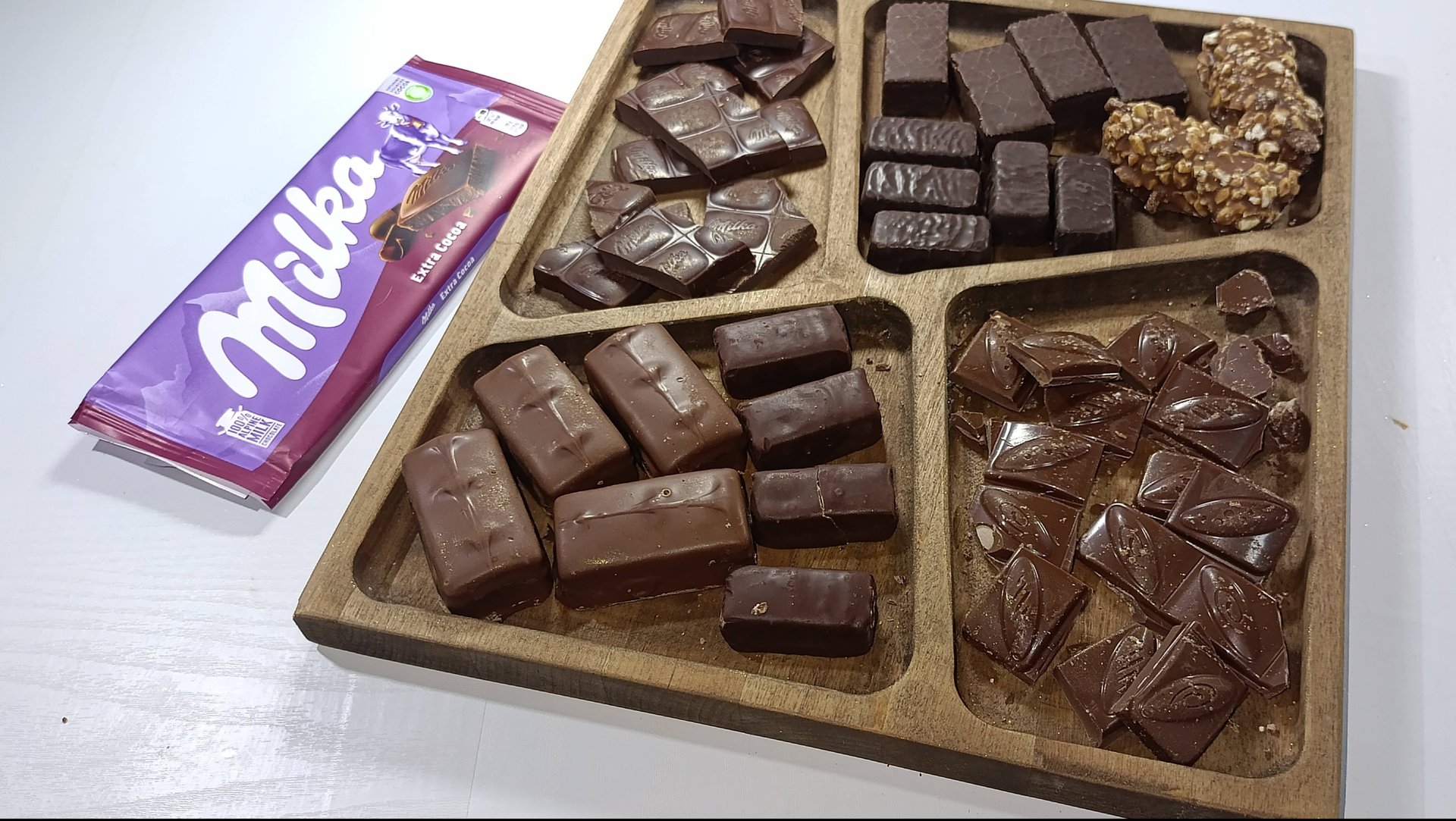 Асмр Шоколадный 🧇🍮🍰 асмр распаковка конфет и Шоколада для вашего удовлетворения и мурашек 🥰 смотреть онлайн