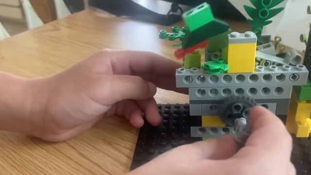 My brothers LEGO anaconda zoo model смотреть онлайн
