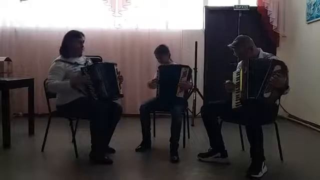 Ансамбль баяністів-акордеоністів Д.Тювері «Піколіна» смотреть онлайн