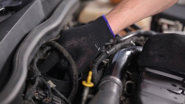 Ako vymeniť palivový filter na OPEL ASTRA H [NÁVOD] смотреть онлайн