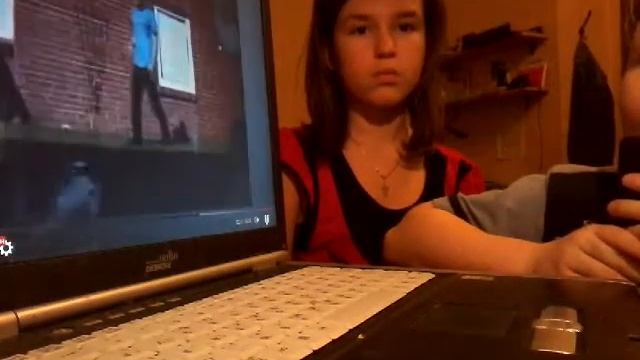 Челендж попробуй не засмияться! смотреть онлайн