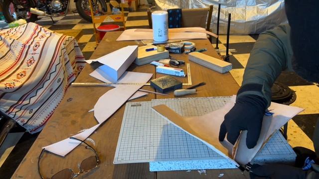 HONDA FTR223 【ツールボックス】　製作！　FTR223カスタムボバー смотреть онлайн