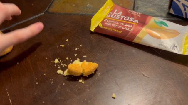 Buster Gets His Poland Universal Yums Box & He Gives a "Yum" the Worst Rating Yet смотреть онлайн