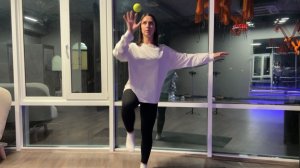 Упражнения с теннисным мячом . Нейрофитнес🎾