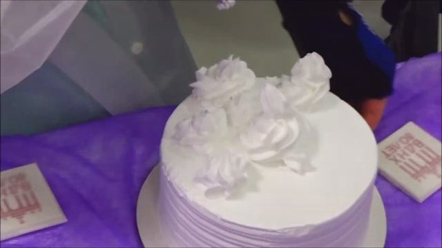 ЛАБОРАТОРИЯ МОРОЖЕНОГО НА ВДНХ смотреть онлайн