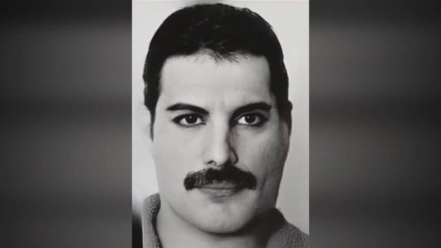 Ожившие фотографии Фредди Меркьюри при помощи нейросетей смотреть онлайн