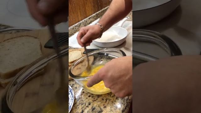 Гренки с аджикой смотреть онлайн