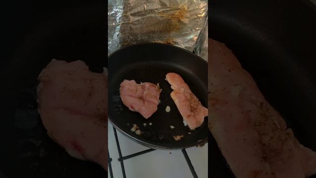 Куряче філе в соєвому соусі та медом🍯 смотреть онлайн