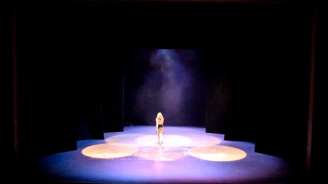 VARIACION ESTER REQUENA ----- BRING ME TO LIFE смотреть онлайн