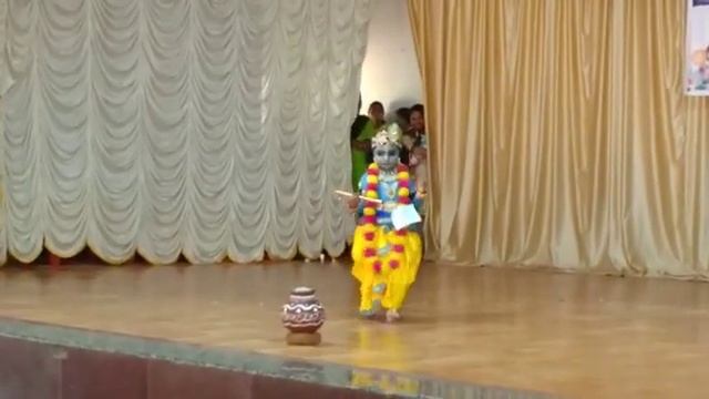 Fancy dress krishna смотреть онлайн