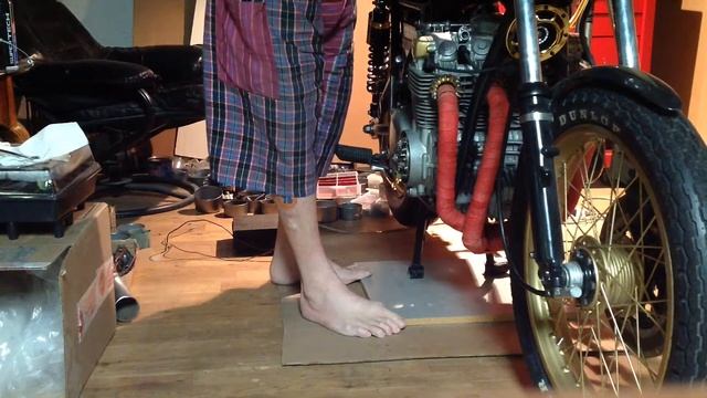 1975 HONDA CB-550 first start in 25 years ! Lol смотреть онлайн