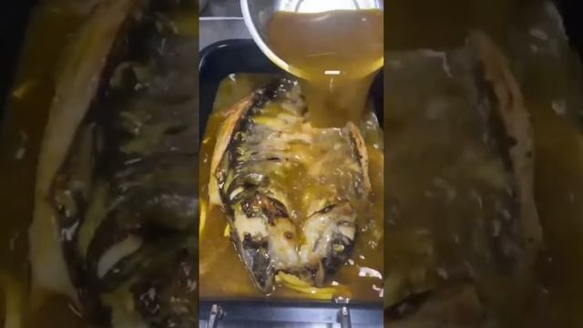 Steaming fish with sweet and sour sauce #karkfoodies #shorts #cooking смотреть онлайн