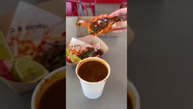 Birria tacos with flavorful Consome! #shorts смотреть онлайн