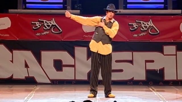 ROBOT DANCE - SALAH (FRANCE) 2006 смотреть онлайн