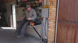 Верстак в гараж своими руками.