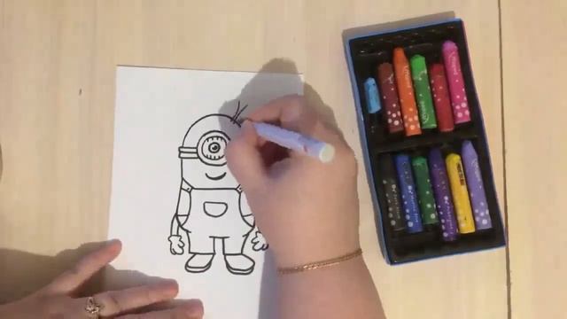 Как нарисовать МИНЬОНА. Девочка-миньон. Рисование для детей смотреть онлайн