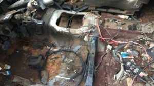 Nissan Terrano 1 WD21 VG30 седьмой день осмотр кузова + бонус)))