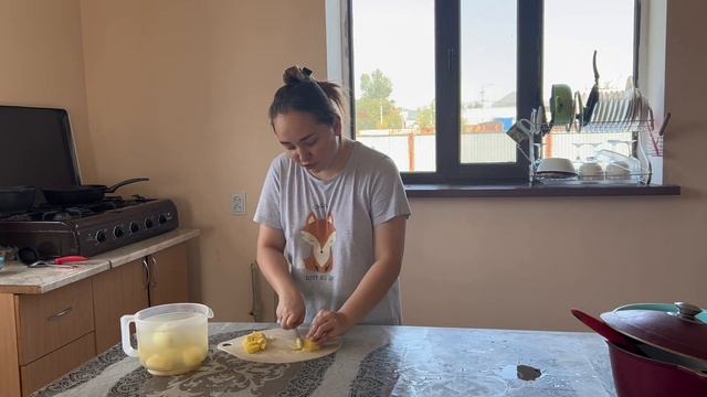 Уборка в ванной комнате, рецепт вкусной картошки , макароны с сливочном соусе, пицца 😋 смотреть онлайн