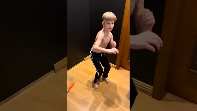 Приемы с нун чаки смотреть онлайн