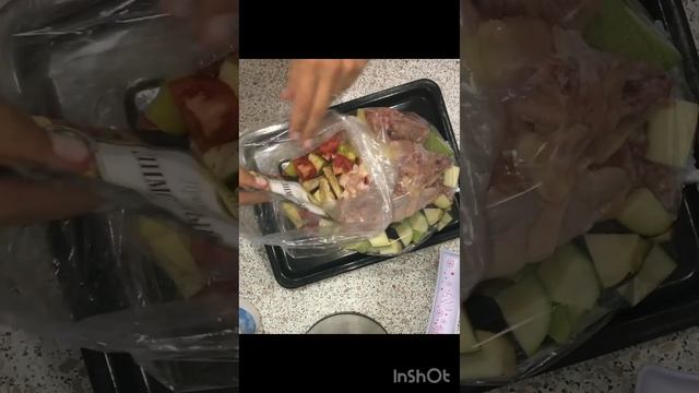 Овощи с курицей в рукаве 🍆🍅 смотреть онлайн