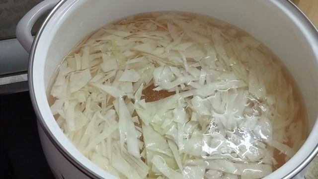 Свекольный суп из замороженных овощей/Beetroot Soup Made From Frozen Vegetables