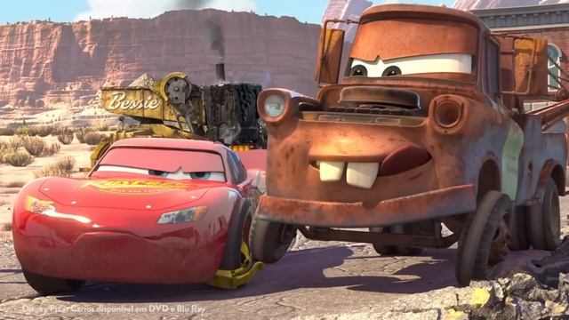 9 Minutos De Momentos Engraçados De Carros Da Pixar | Pixar Carros