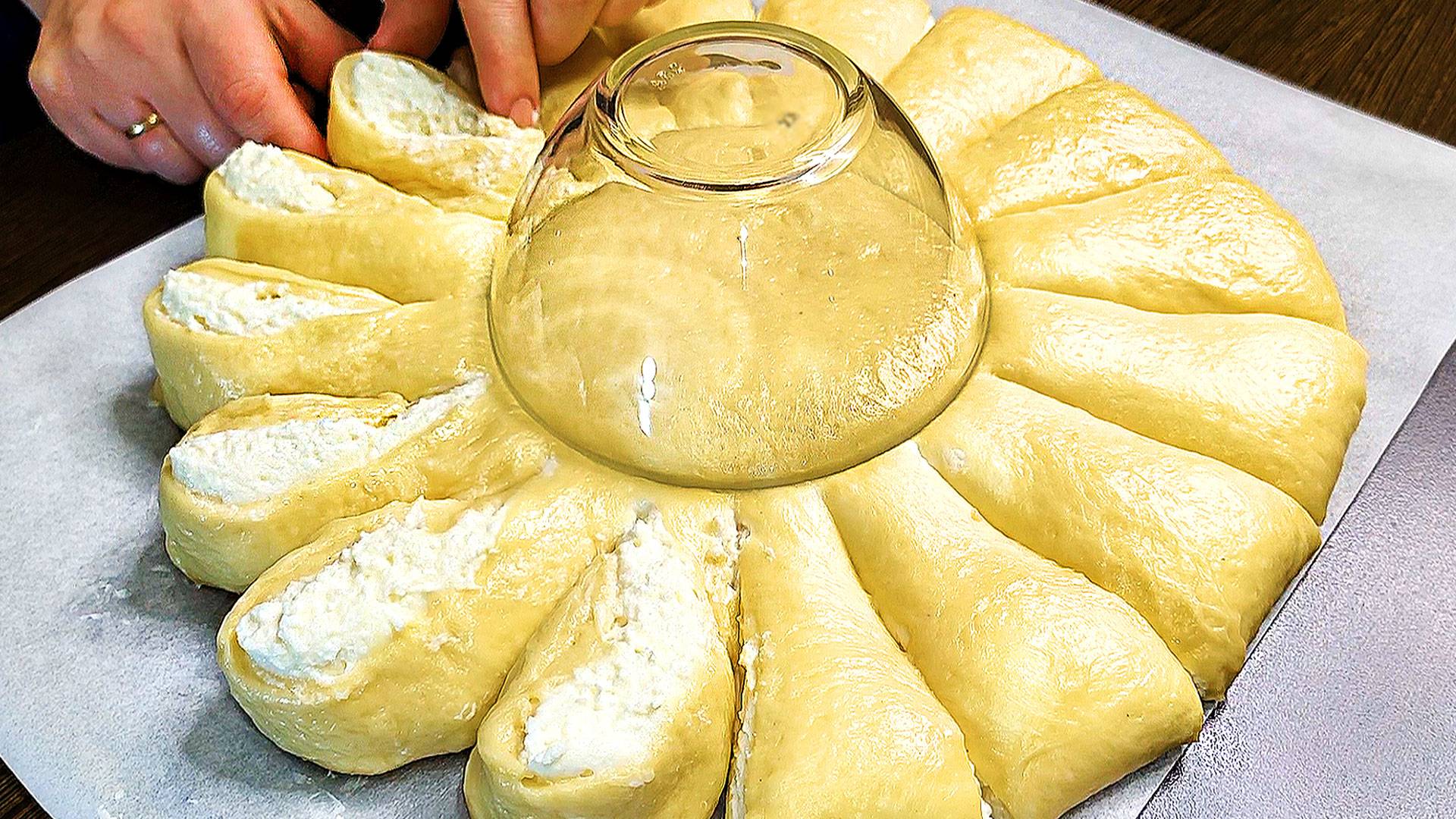 Пирог Творожный Цветок. Воздушное и мягкое тесто, как пух! смотреть онлайн