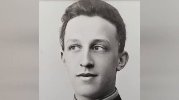 Оживший Александр Блок при помощи нейросетей