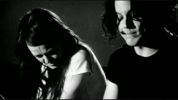 The White Stripes - White Moon