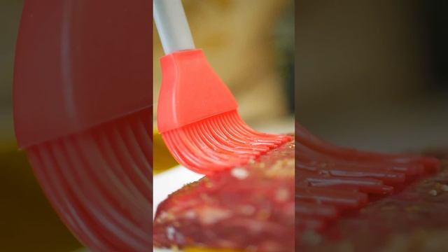 Стейк Фланк от Гродненского мясокомбината уже готов покорять Ваши сердца! #shorts #стейк смотреть онлайн
