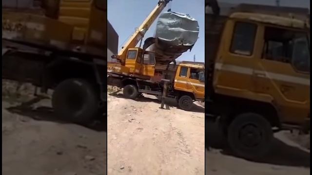 Работа безумного крановщика. смотреть онлайн