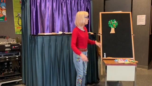 Craft Storytime: Trees смотреть онлайн