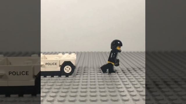 Lego man build car with shark’s смотреть онлайн