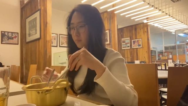 Cafe Vlog | SAI Ramen, Can’s Gallery, Mikkro Cafe… смотреть онлайн