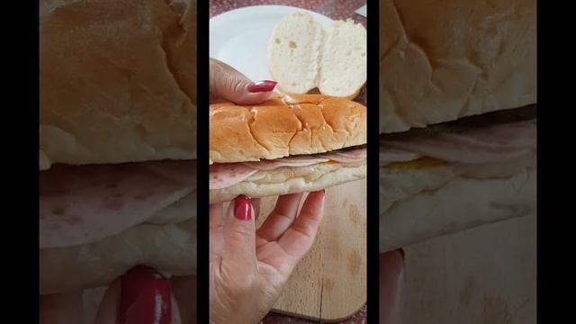 Ham And Salami Sandwich Recipe #Shorts смотреть онлайн