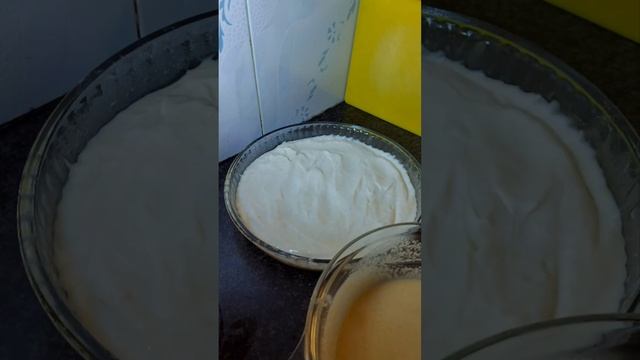 بسبوسة بالقشطة غرقانة مكسرات ❤️😍 смотреть онлайн