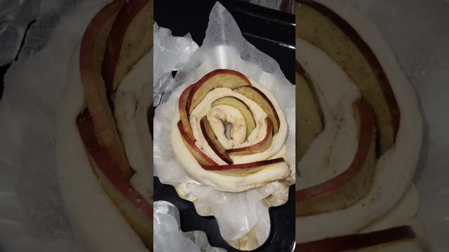 слоёные РОЗЫ с яблоками смотреть онлайн