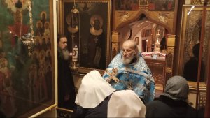 ТРИ КАНОНА (СОВМЕЩЁННЫЕ) КО СВЯТОМУ ПРИЧАЩЕНИЮ