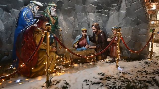 Храм целителя Пантелеимона.
Русская Православная Церковь.
Екатеринбург. смотреть онлайн