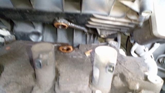 рено флюенс течь масла из под впускного коллектора смотреть онлайн