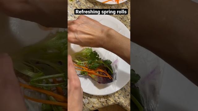 Refreshing spring rolls смотреть онлайн