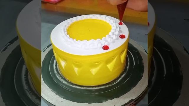 pineapple cake with a chocolate garnishing#ytshorts#viral#trending#shortsfeed#cakedecoratingideas смотреть онлайн