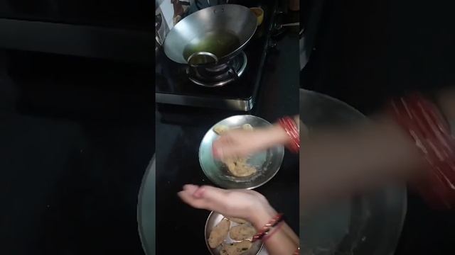 Potato cutlet recipe!Crispy bread potato rolls!#shortvideo #cutletrecp #crispypotatoes #viralvideo смотреть онлайн