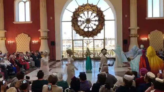 Модная коллекция модная коллекция "Хумай-волшебная птица счастья Феникс" Нурии Зариповой смотреть онлайн