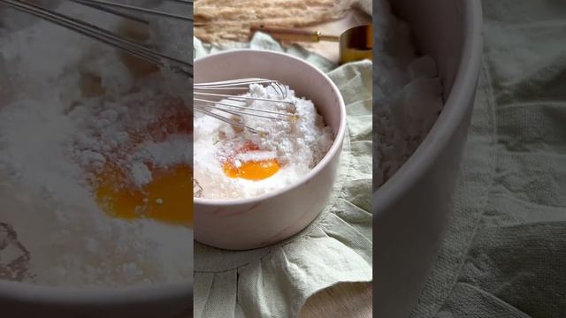 Puffs with Ricotta and Raspberries смотреть онлайн